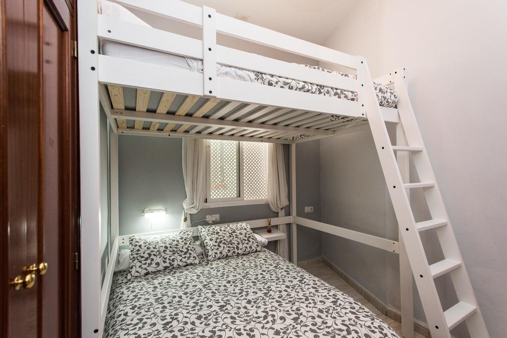 Divi Apartments Valvanera Sevilla Eksteriør bilde